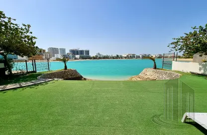 Villa - 3 Bedrooms - 4 Bathrooms for sale in Najma - Amwaj Islands - Muharraq Governorate