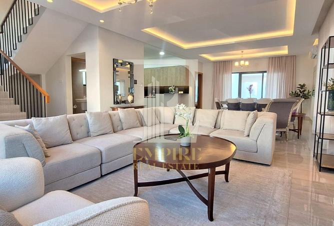 988468 - Property Main Image