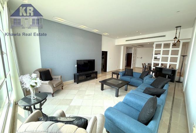 976590 - Property Image 2