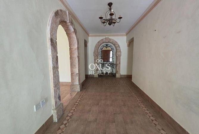 973128 - Property Image 3