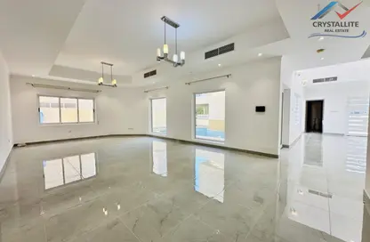 Villa - 4 Bedrooms - 5 Bathrooms for rent in Janabiya - Northern Governorate