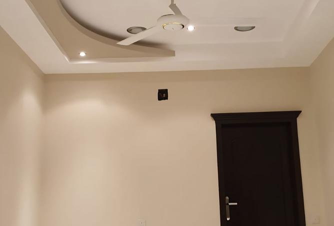 977347 - Property Image 2