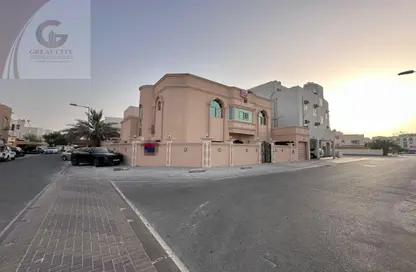 فيلا - 4 غرف نوم - 5 حمامات للبيع في الحد - المحرق