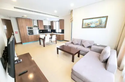 Apartment - 1 Bedroom - 2 Bathrooms for rent in Al Juffair - Capital Governorate