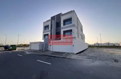 فيلا - 4 غرف نوم - 5 حمامات للبيع في الثريا فيلا ديار المحرق - ديار المحرق - المحرق