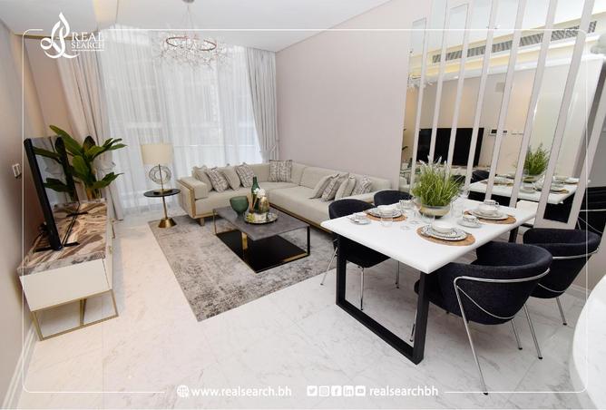 956063 - Property Image 2