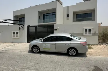 Villa - 4 Bedrooms - 5 Bathrooms for sale in Karzakkan - Northern Governorate