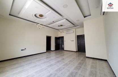 Apartment - 3 Bedrooms - 3 Bathrooms for rent in Hidd - Muharraq Governorate