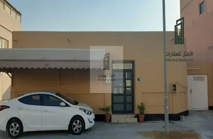 Villa - 3 Bedrooms - 4 Bathrooms for sale in Hamad Town - Northern Governorate