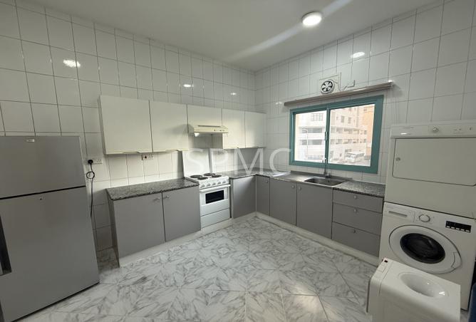 975757 - Property Image 3