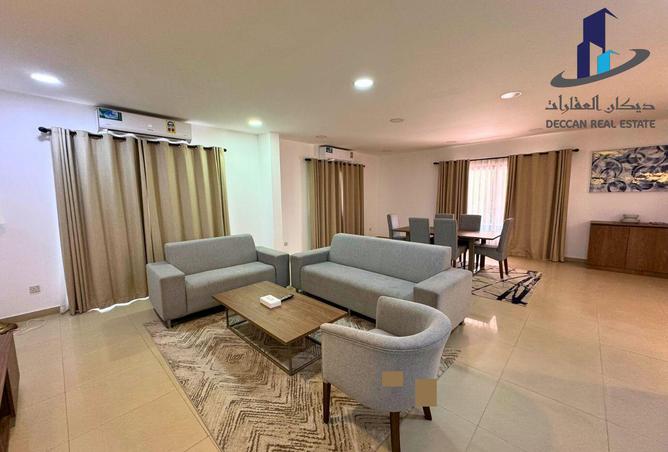 969789 - Property Image 2