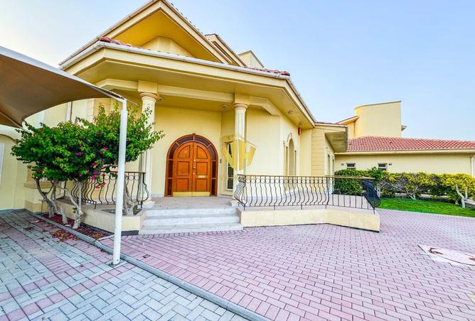 984817 - Property Image 3