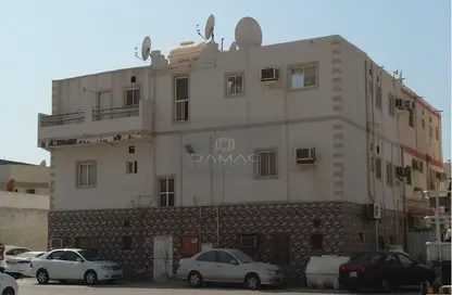 Whole Building - 7+ Bedrooms - 7+ Bathrooms for sale in Al Markh - Northern Governorate