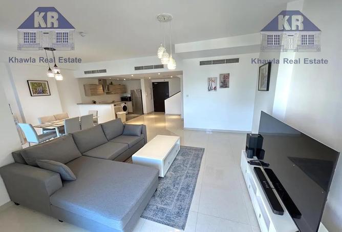 955177 - Property Image 2