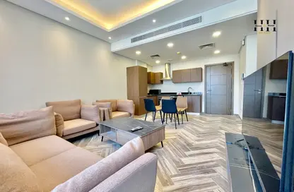 Apartment - 1 Bedroom - 2 Bathrooms for rent in Sanabis - Manama - Capital Governorate