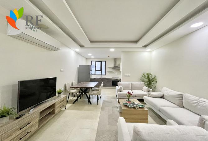 987997 - Property Image 2