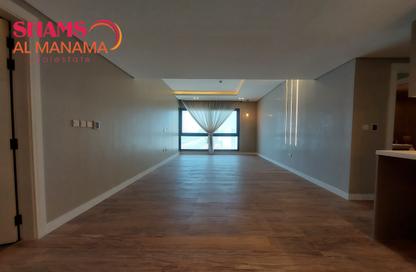 Apartment - 2 Bedrooms - 3 Bathrooms for rent in Hidd - Muharraq Governorate