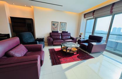 Apartment - 3 Bedrooms - 5 Bathrooms for rent in Reef Island - Capital Governorate