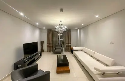 Apartment - 2 Bedrooms - 3 Bathrooms for rent in Zinj - Manama - Capital Governorate