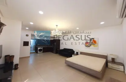 Room / Bedroom image for: Apartment - Studio - 1 Bathroom for rent in Saar - Northern Governorate, Image 1