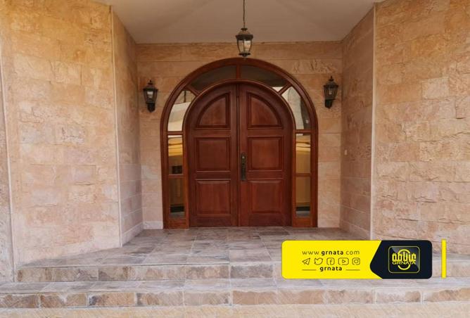 859740 - Property Image 3