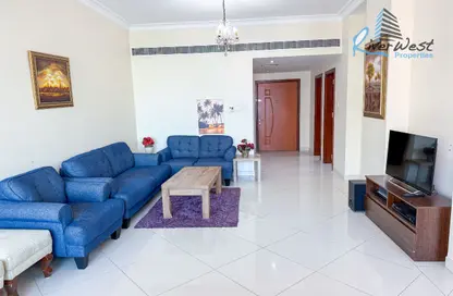 Apartment - 2 Bedrooms - 3 Bathrooms for sale in Amwaj Avenue - Amwaj Islands - Muharraq Governorate