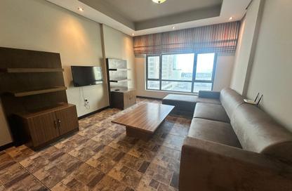 Apartment - 2 Bedrooms - 3 Bathrooms for rent in Al Juffair - Capital Governorate