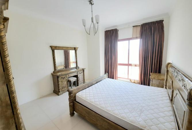 960369 - Property Image 3