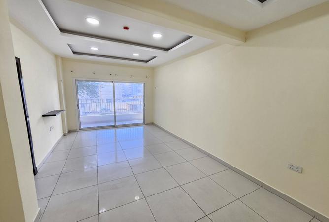 992205 - Property Main Image