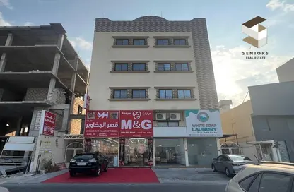 عمارة بالكامل - استوديو للبيع في قلالي - المحرق