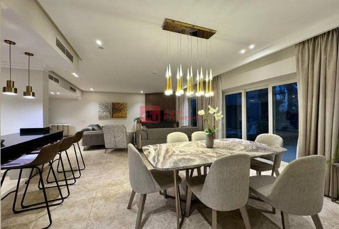 954296 - Property Image 3