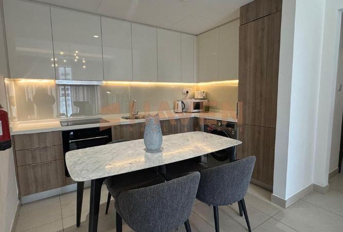 985498 - Property Image 3