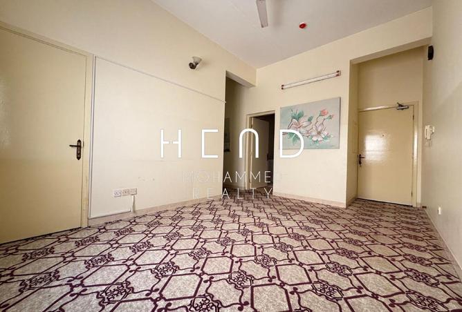 962355 - Property Image 2