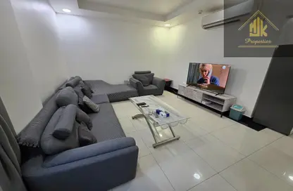 Apartment - 2 Bedrooms - 2 Bathrooms for rent in Hidd - Muharraq Governorate Apartment - 2 Bedrooms - 2 Bathrooms for rent in Hidd - Muharraq Governorate