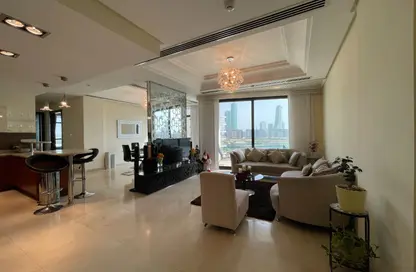 Apartment - 2 Bedrooms - 3 Bathrooms for rent in Reef Island - Capital Governorate