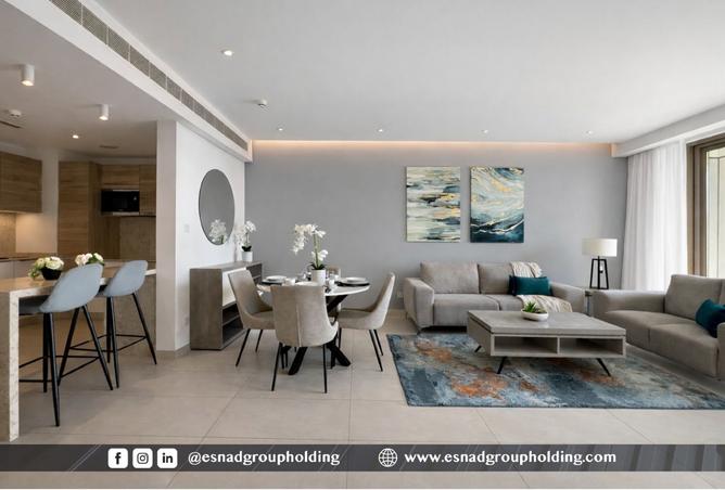 989021 - Property Image 2