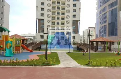 Apartment - 2 Bedrooms - 2 Bathrooms for rent in Al Juffair - Capital Governorate