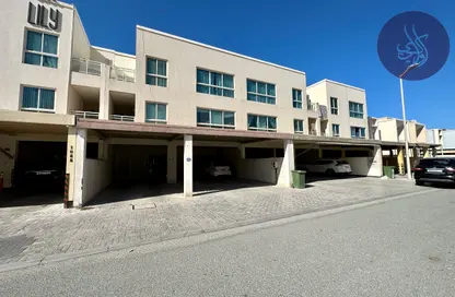 عمارة بالكامل - 8 غرف نوم - 8 حمامات للبيع في أمواج هومز - أمواج - المحرق