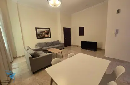 Apartment - 2 Bedrooms - 2 Bathrooms for rent in Segaya - Manama - Capital Governorate