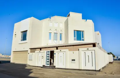 Villa - 5 Bedrooms - 6 Bathrooms for rent in Diyar Al Muharraq - Muharraq Governorate