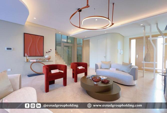 967783 - Property Image 2