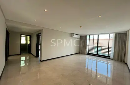 شقة - 2 غرف نوم - 2 حمامات للايجار في الجنبية - المحافظة الشمالية