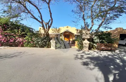 Villa - 3 Bedrooms - 3 Bathrooms for rent in Shakhura - Northern Governorate
