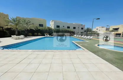 فيلا - 4 غرف نوم - 4 حمامات للايجار في الجنبية - المحافظة الشمالية