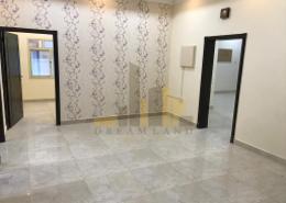 Apartment - 3 bedrooms - 3 bathrooms for rent in Hamad Town - Northern Governorate