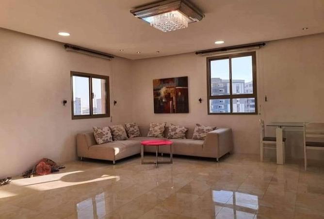 956636 - Property Image 2