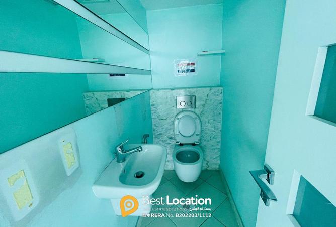 952342 - Property Image 3