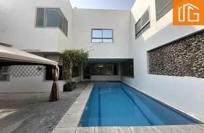 Compound - 7+ Bedrooms - 6 Bathrooms for rent in Saar - Northern Governorate