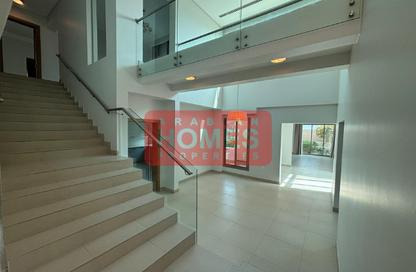 Villa - 4 Bedrooms - 5 Bathrooms for rent in Hamala - Northern Governorate