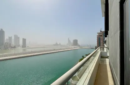 Apartment - 2 Bedrooms - 3 Bathrooms for rent in Reef Island - Capital Governorate